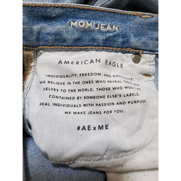 American Eagle Outfitters Pants Women Size 0 Mom Jeans Denim Short Distressed - Picture 5 of 9